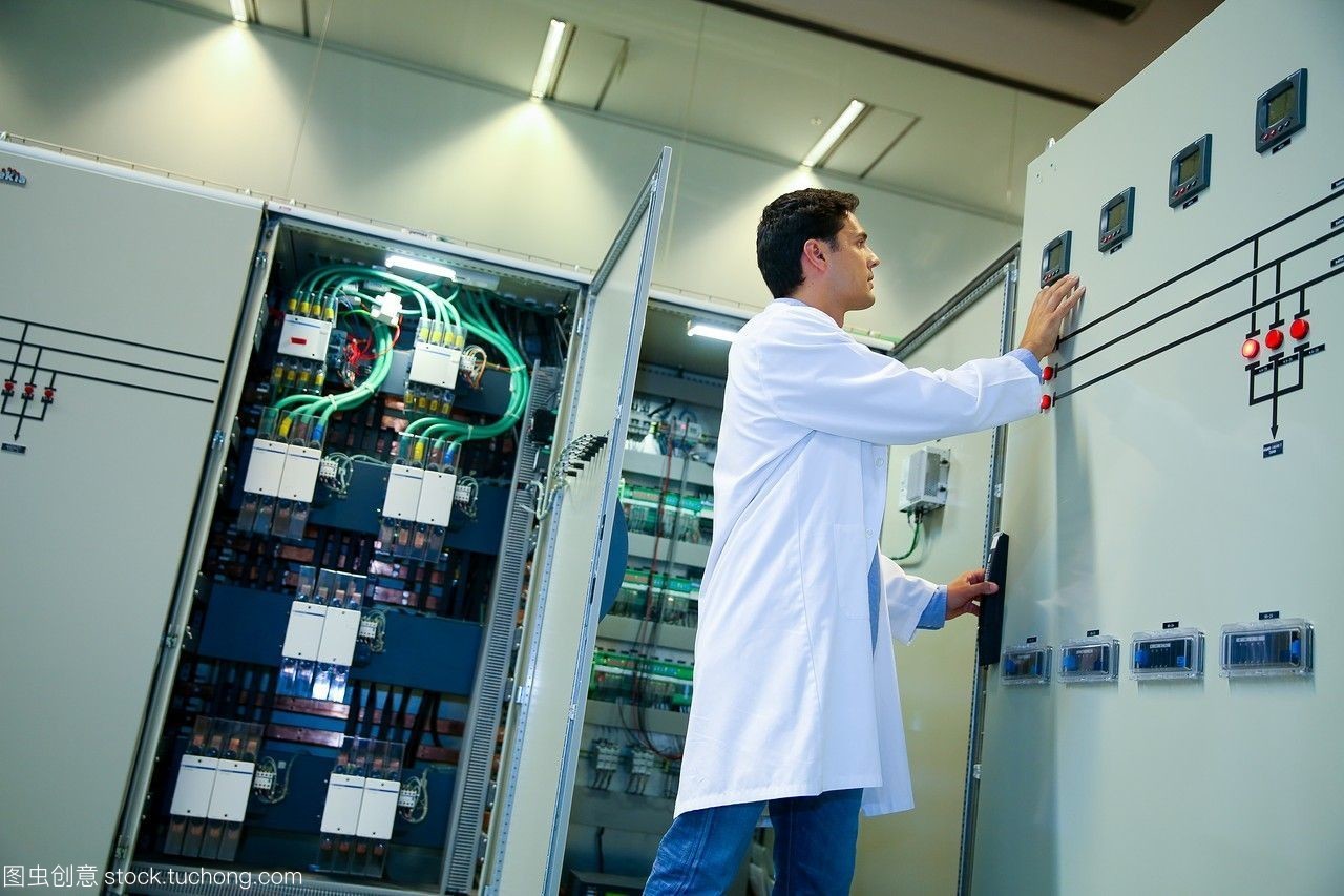 研究員。低壓微網(wǎng)絡(luò)。用于智能電網(wǎng)和智能電表的測試和證書服務(wù)。電力電子設(shè)備認(rèn)證。技術(shù)服務(wù)行業(yè)。tecnaliaresearch&innovationbizkaiabasquecountry,西班牙。